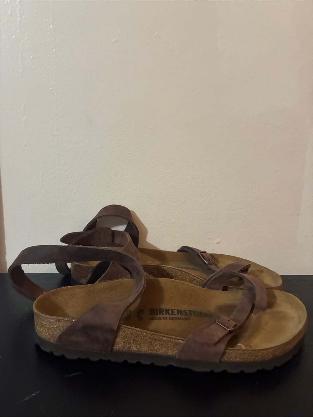 Birkenstock Yara Oiled Leather Sandal in Habana brown women’s size EU40 L9 M7